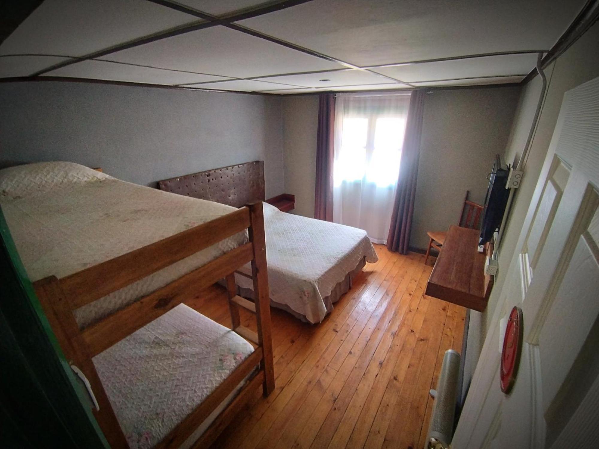 Hospedaje Lenas Del Tolosa Las Cuevas  Zimmer foto